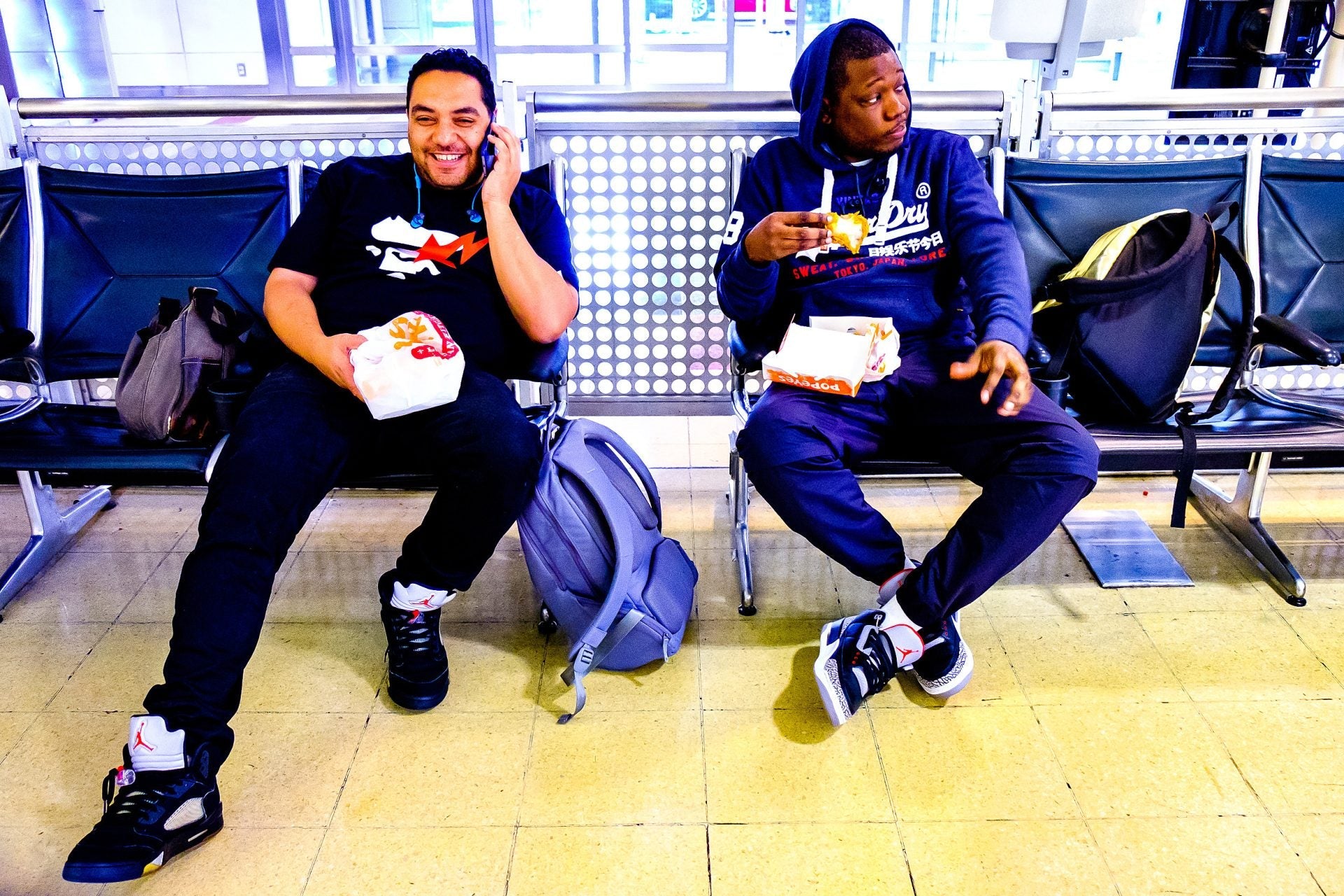 Michael Che on tour, playing Kevin Barnett tribute, Staten Island show w/ Colin Jost & more