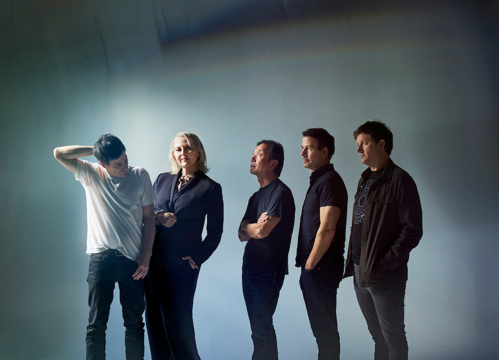 Drop Nineteens share new single “Fools”