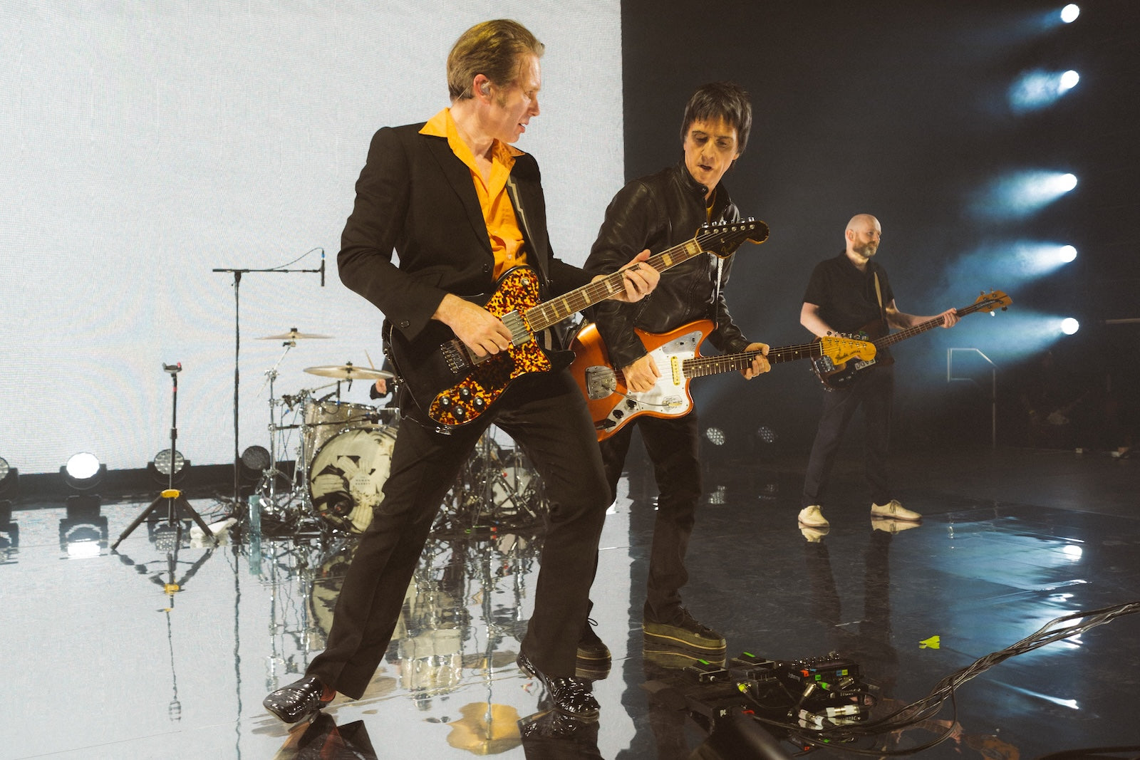 Franz Ferdinand tap Johnny Marr for new single “Build it Up”