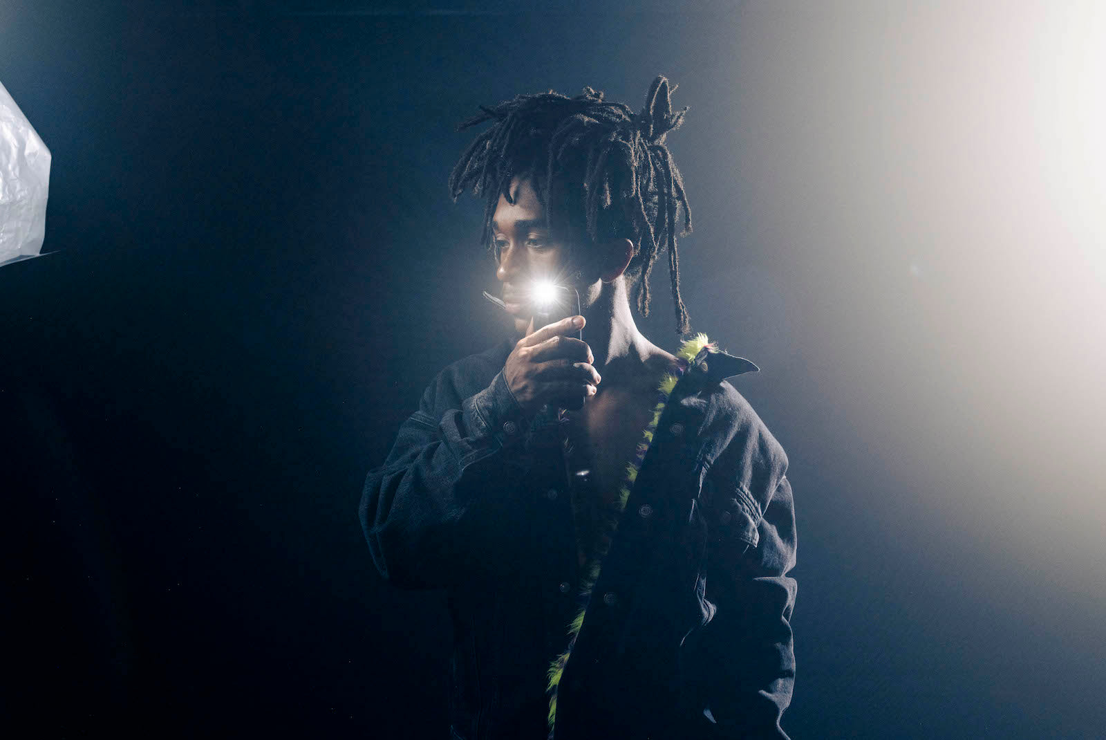 Philly rapper Ghais Guevara announces first album for Fat Possum, shares “Camera Shy”