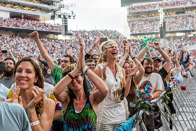 Grateful Dead tickets for sale @ TicketsNow (thousands of them!) ++++ check out pics from Santa Clara