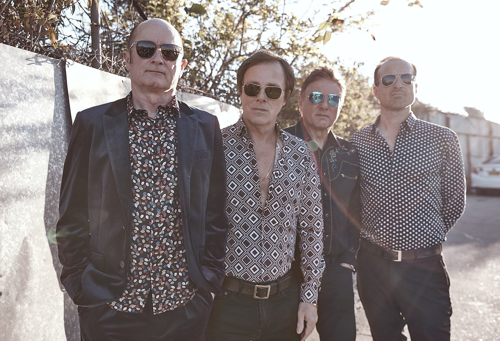 Hoodoo Gurus prep first album in 10 years, share “World of Pain”