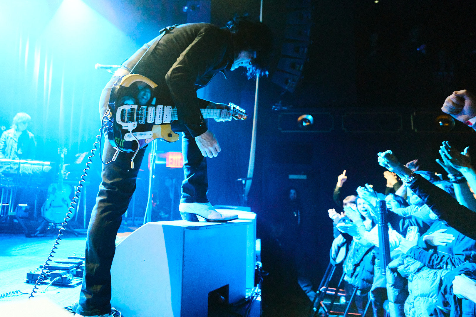 Jack White begins intimate NYC run at Irving Plaza, with daughter Scarlett on bass (videos, setlist)