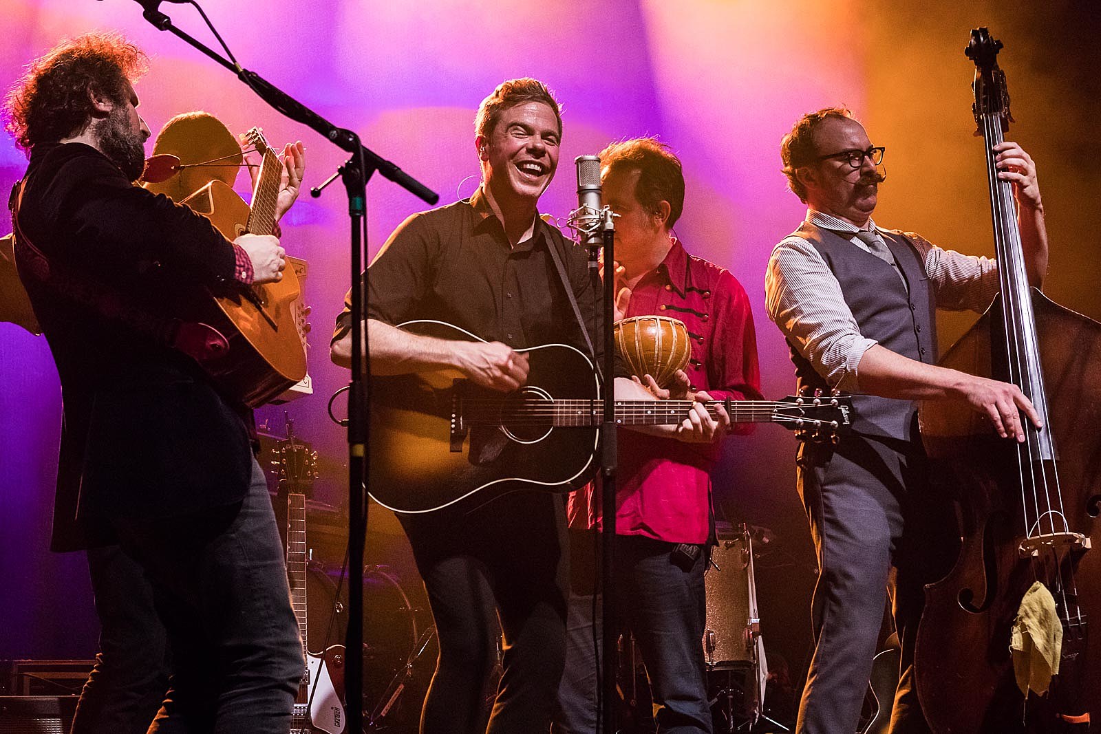 Josh Ritter played Brooklyn Steel (pics, setlist, review)