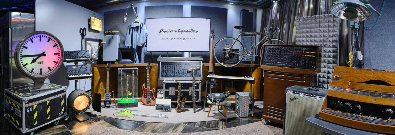 Kraftwerk cofounder Florian Schneider’s synths & more up for auction