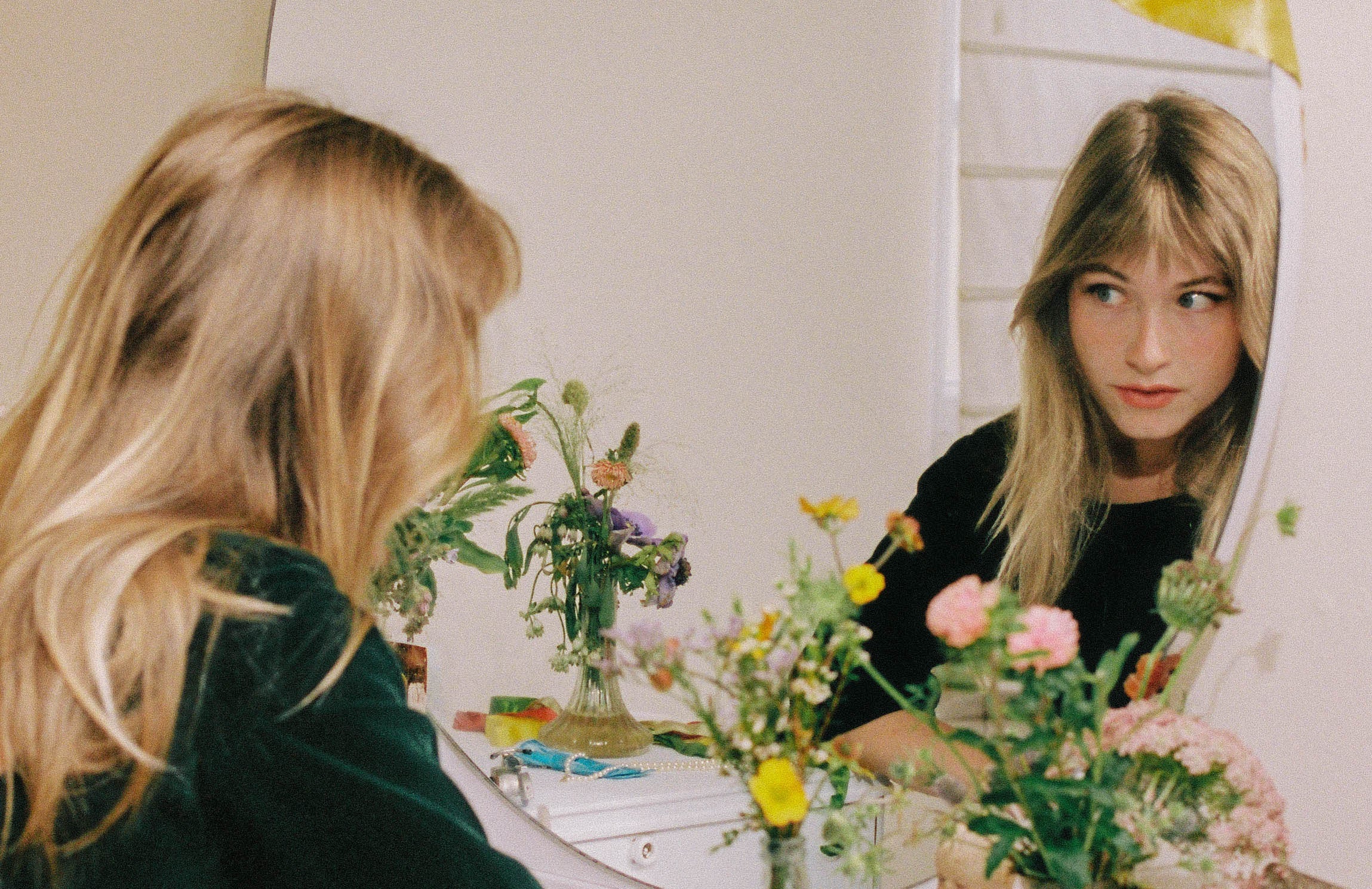 Kate Bollinger announces North American tour, shares “To Your Own Devices” video