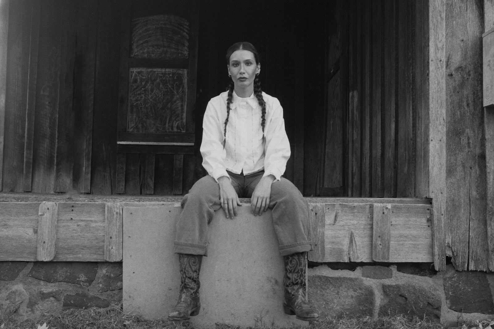 Oklahoma singer/songwriter Ken Pomeroy announces new LP ft. John Moreland & tour dates