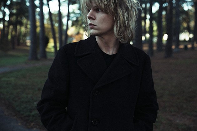 Kyle Craft (ex-Gashcat) released his solo debut on Sub Pop, touring