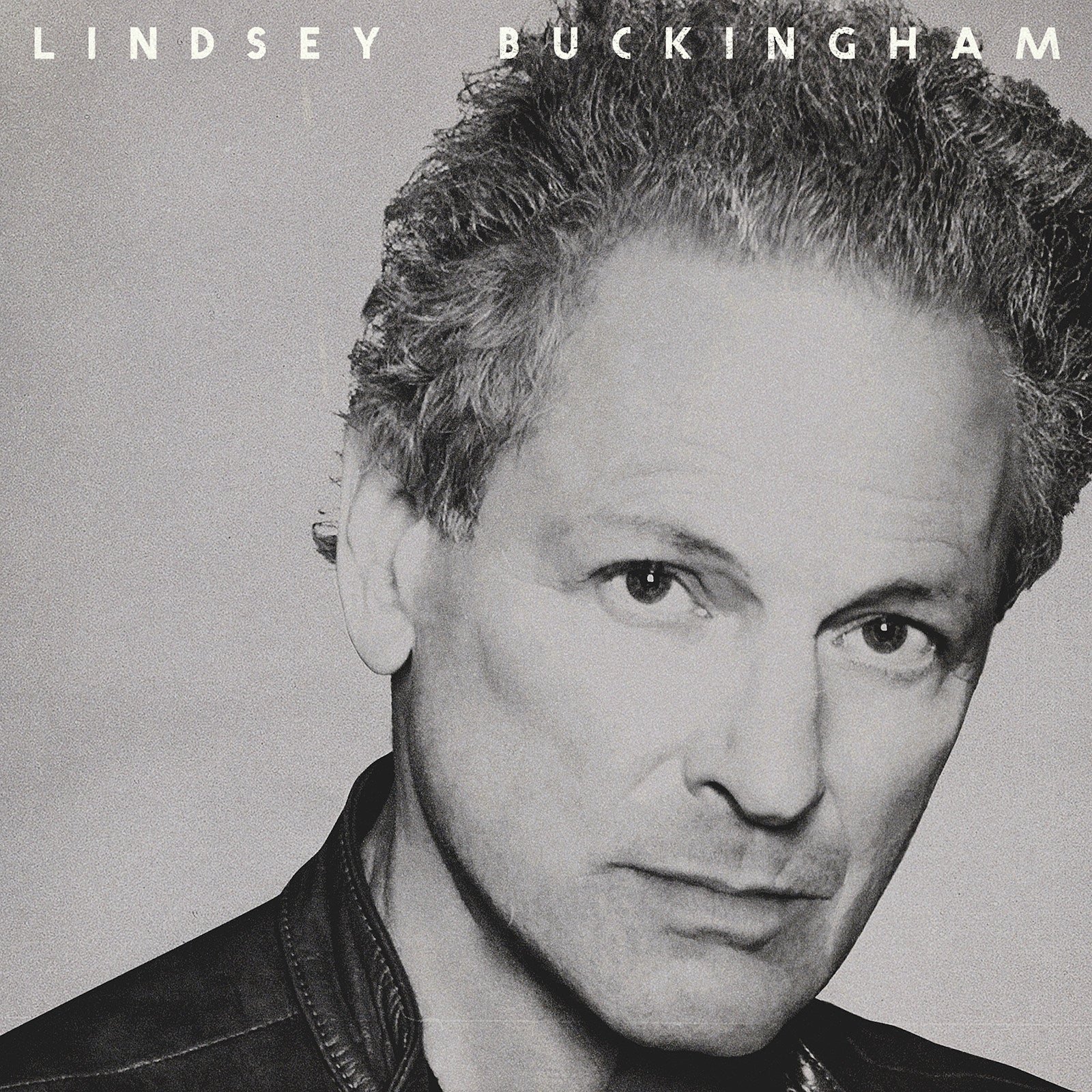 Lindsey Buckingham announces new solo album & tour (listen to “I Don’t Mind”)