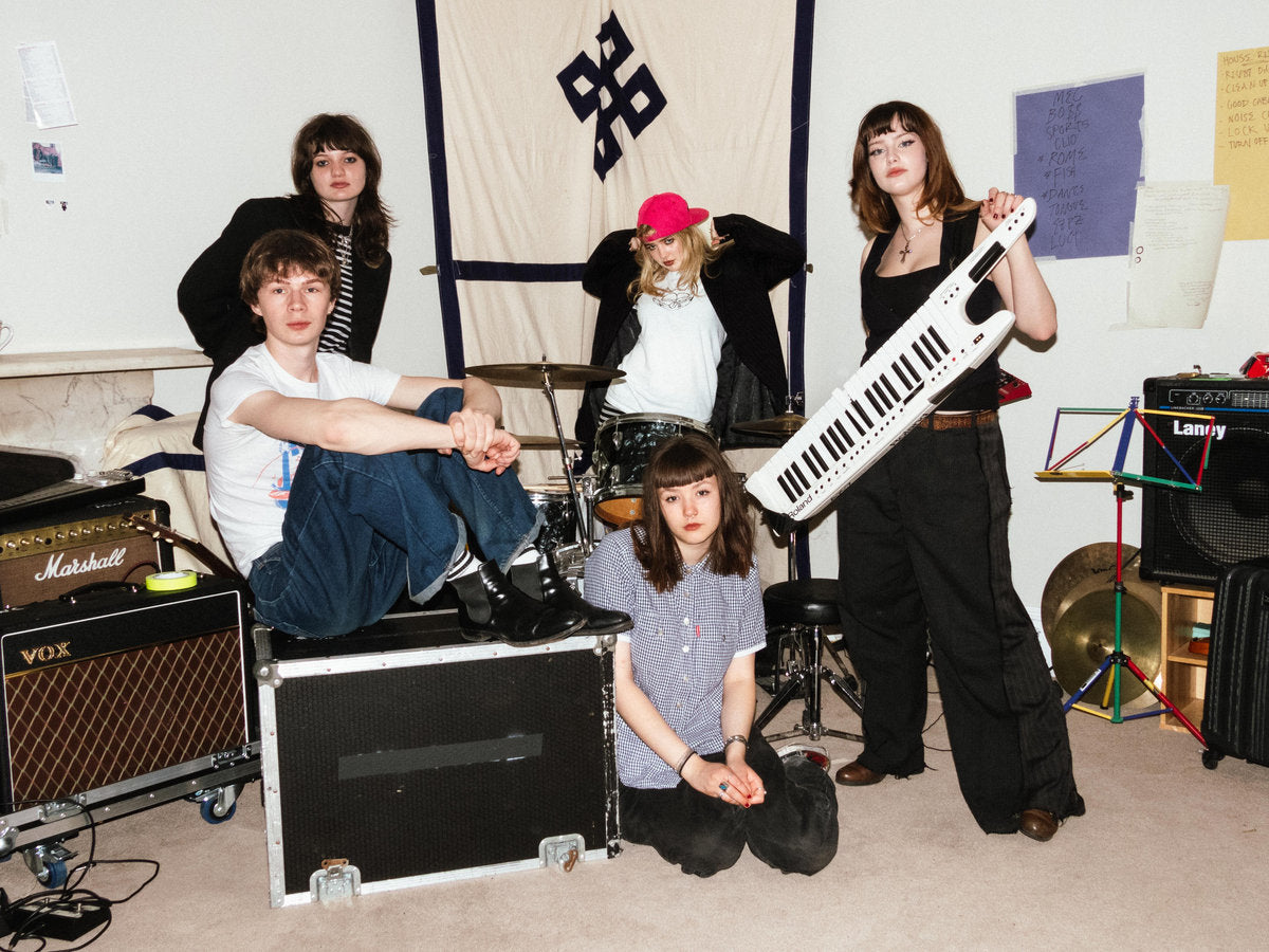 London art punks Man/Woman/Chainsaw prep ‘Eazy Peazy’ EP for Fat Possum, share “Ode to Clio”