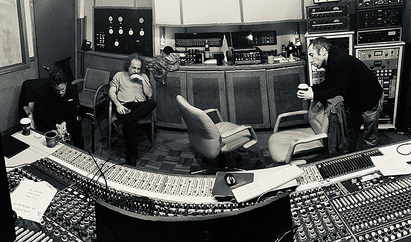 listen to Mark Kozelek’s “My Brother Loves Seagulls” from new LP w/ Ben Boye & Jim White