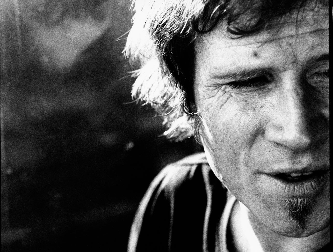 Mark Lanegan’s ‘Bubblegum’ getting deluxe 20th anniversary edition w/ 12 unreleased tracks