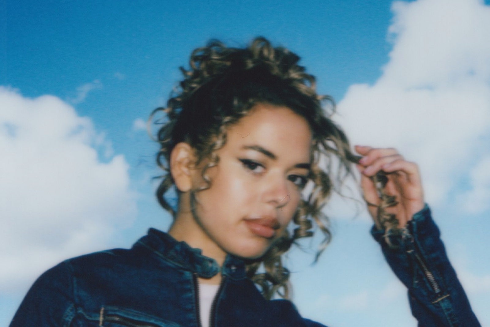 Nilüfer Yanya announces remix EP, shares Boy Harsher remix of “Just A Western”