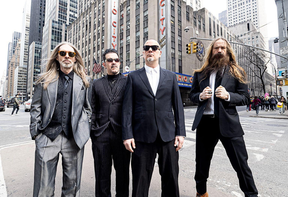 Pantera announce US amphitheater tour with Amon Amarth