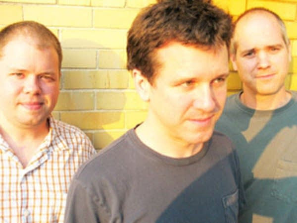 Mac McCaughan reunites Portastatic ‘Bright Ideas’ lineup for Merge 35 fest (1st show in 10 years)