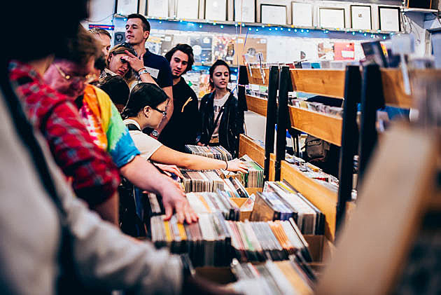 U2, Phish, & Brand New’s Record Store Day releases going for $$$$ on Ebay ++ pics from RSD @ Other Music