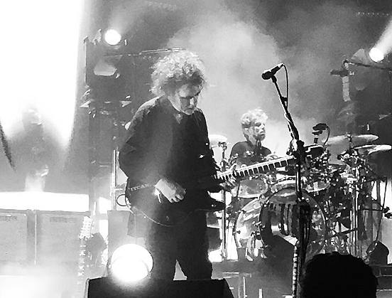 The Cure @ Madison Square Garden: night 2 pics & setlist