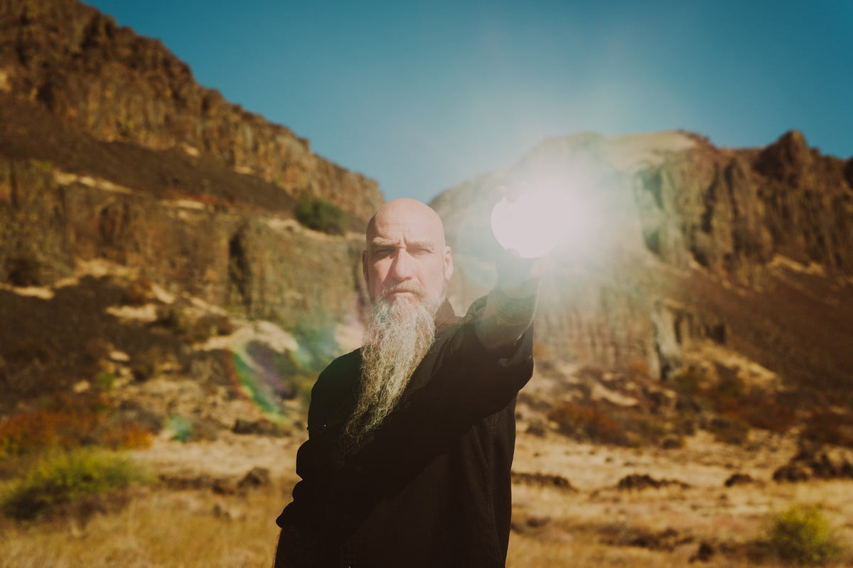 Steve Von Till (Neurosis) announces new album ‘Alone in a World of Wounds’