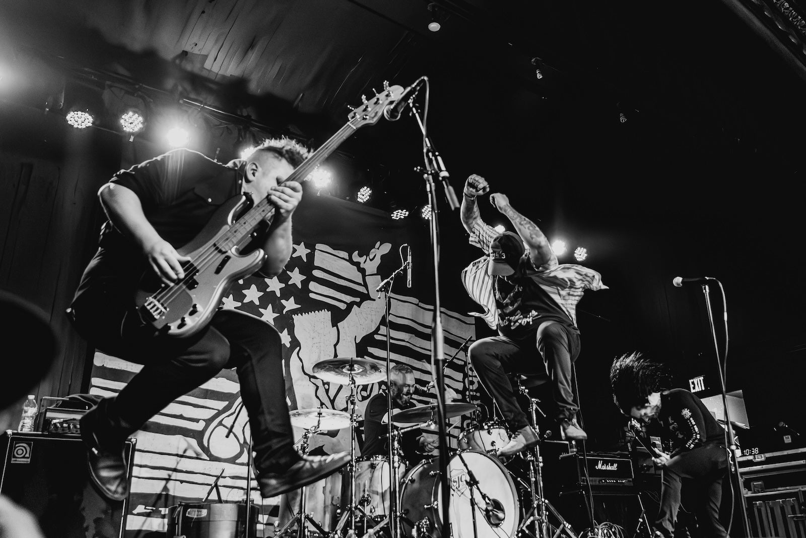 The Suicide Machines confront mental health & trauma on “Never Go Quietly”