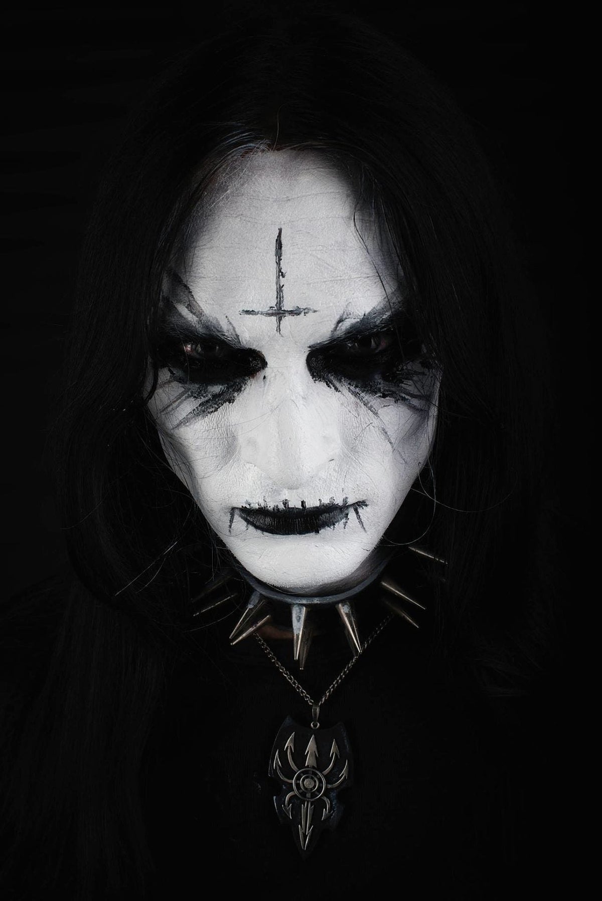 Abbath bassist uncool with Christian-related lyrics, leaves band