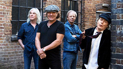 AC/DC to play Wrigley Field on 2015 tour