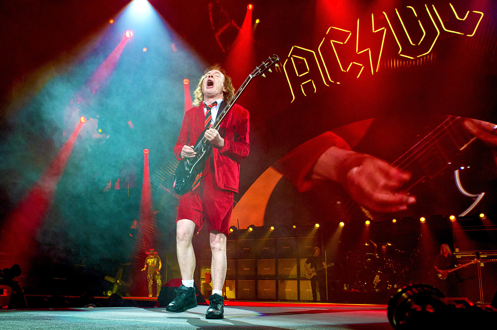 AC/DC release 30 seconds of new song “Shot In The Dark”