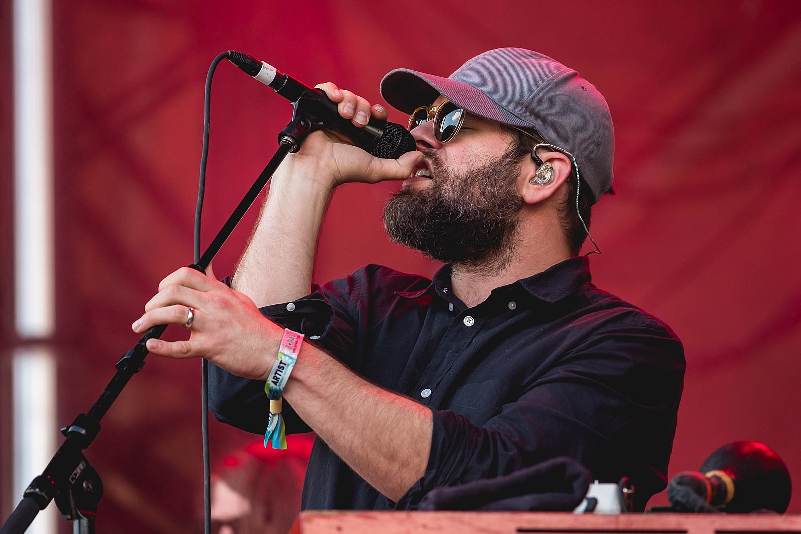 The Black Angels & The Black Lips touring together this spring