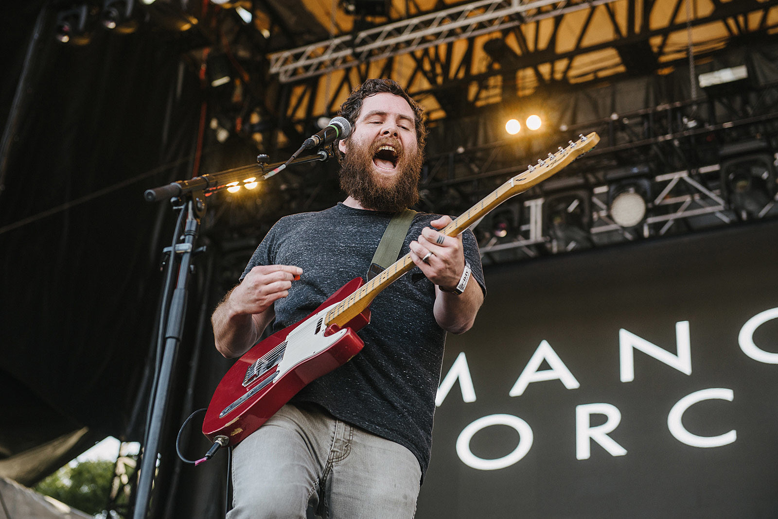 Manchester Orchestra doing livestream concert with BrooklynVegan-hosted Q&A