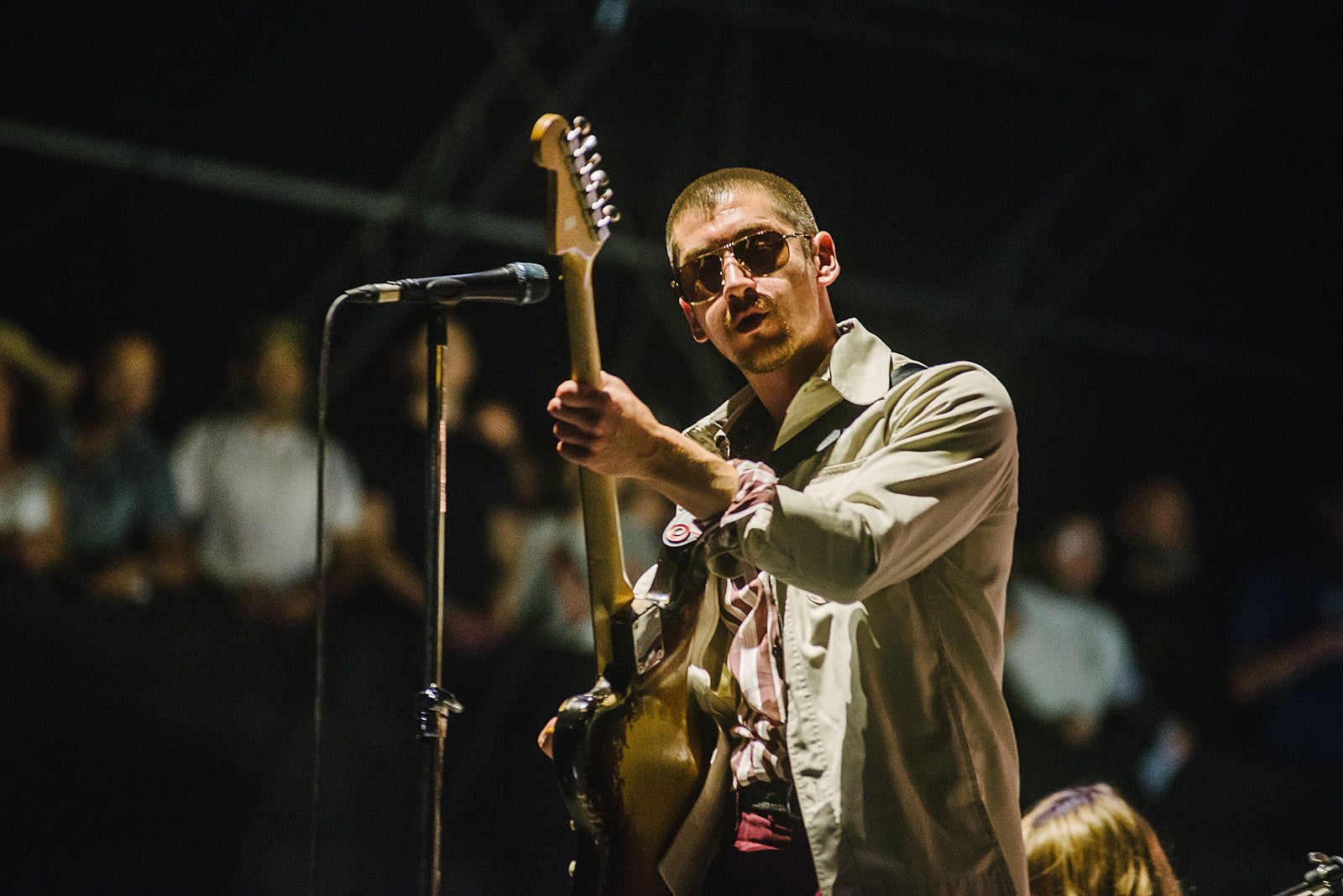 Arctic Monkeys release song from upcoming live album