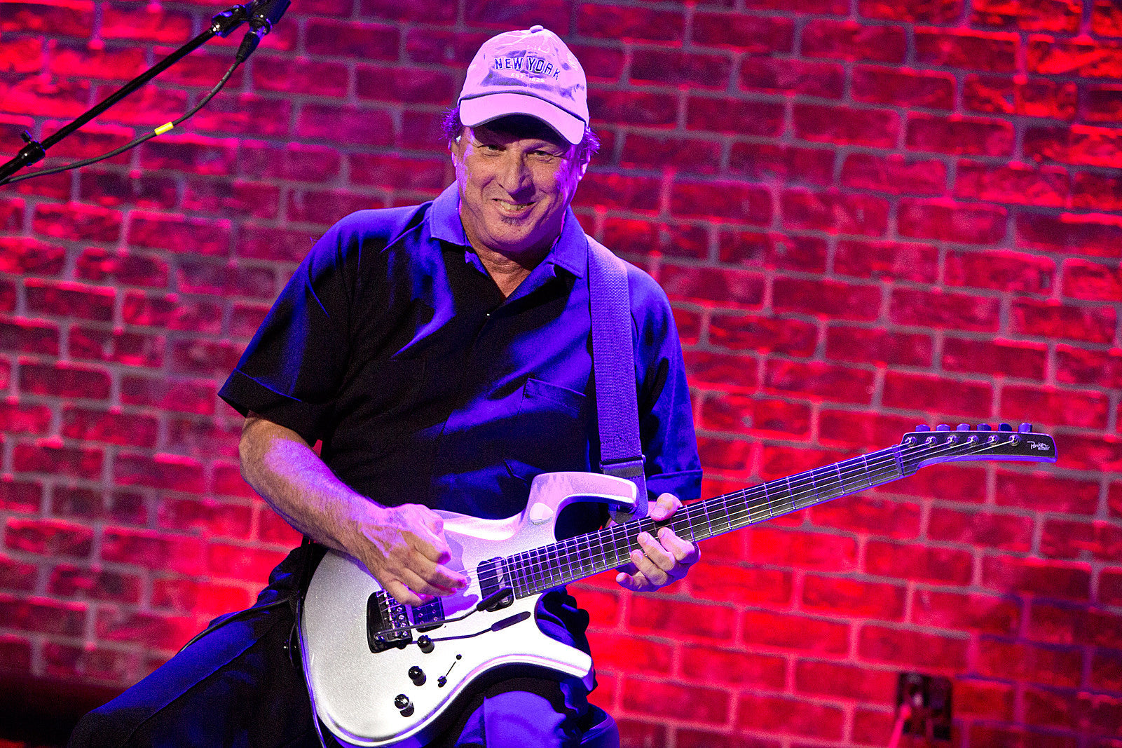 Adrian Belew Power Trio paid tribute to Les Paul at The Iridium (pics, setlist)