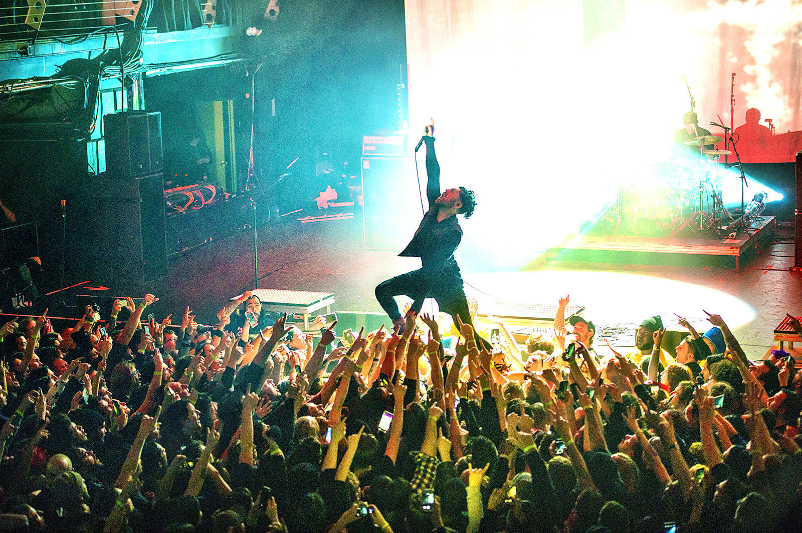 AFI, Nothing & Souvenirs played Terminal 5 (pics/setlist ++ review from Boston)