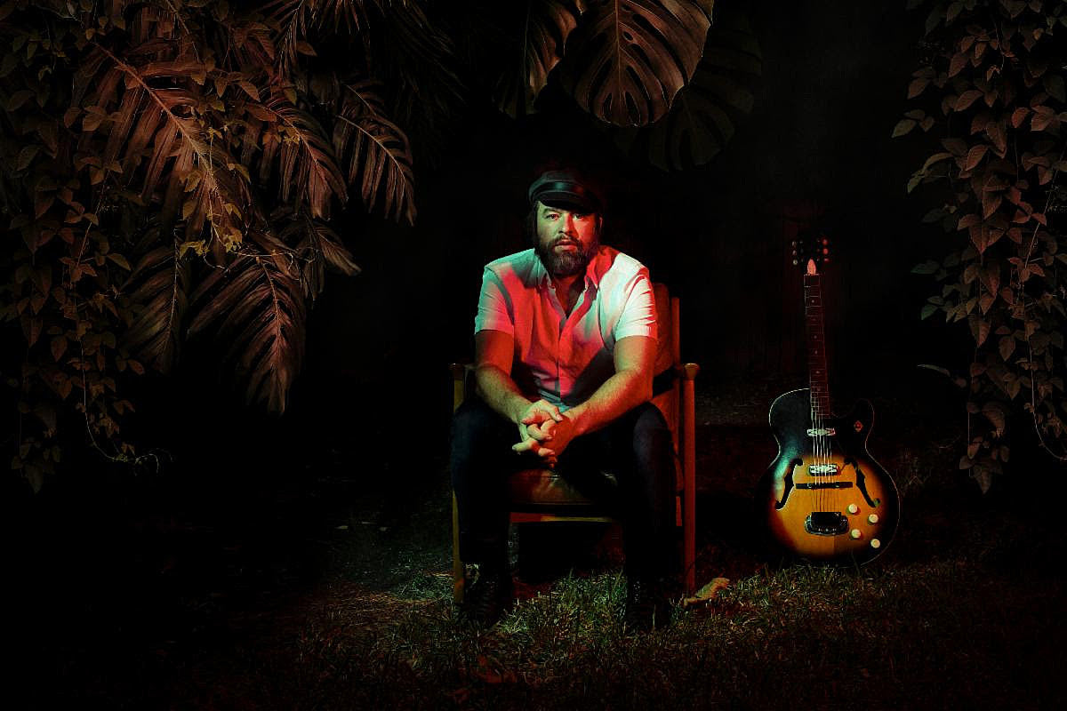 Black Angels frontman Alex Maas announces solo debut, shares “Been Struggling”