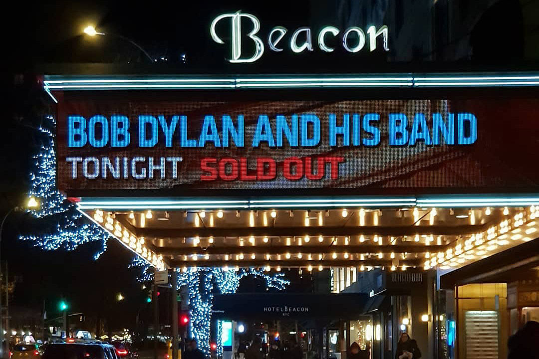 Bob Dylan began 7-show Beacon Theatre run, drank whiskey with Fallon
