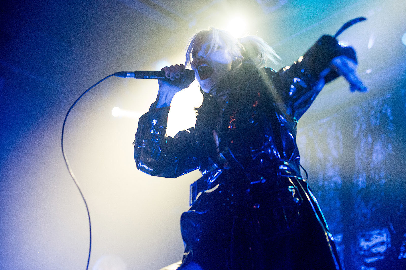 Alice Glass & Zola Jesus played Music Hall of Williamsburg (pics, video)