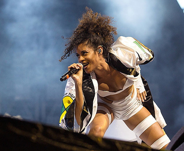 AlunaGeorge opening Coldplay tour, playing DC’s Broccoli City Fest w/ Solange