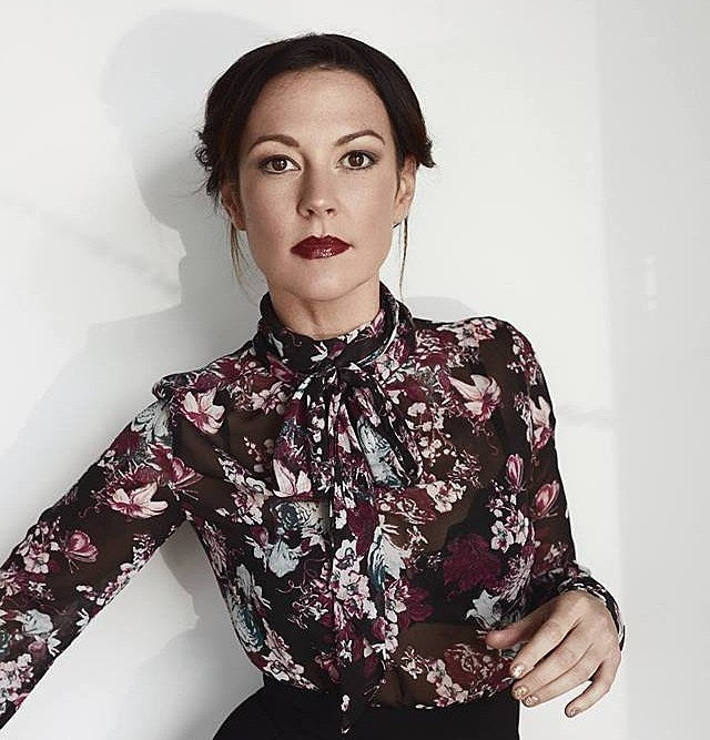 Amanda Shires touring around Newport Folk Fest