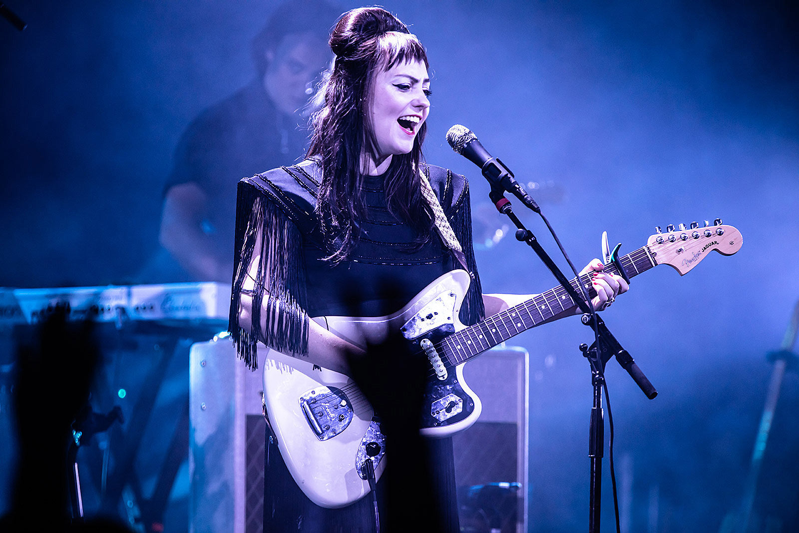Angel Olsen announces more summer tour dates