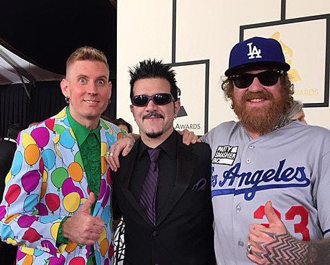 Tenacious D beat Mastodon, Motorhead & Anthrax for 2015 Metal Grammy; AC/DC kick off the awards show (watch)