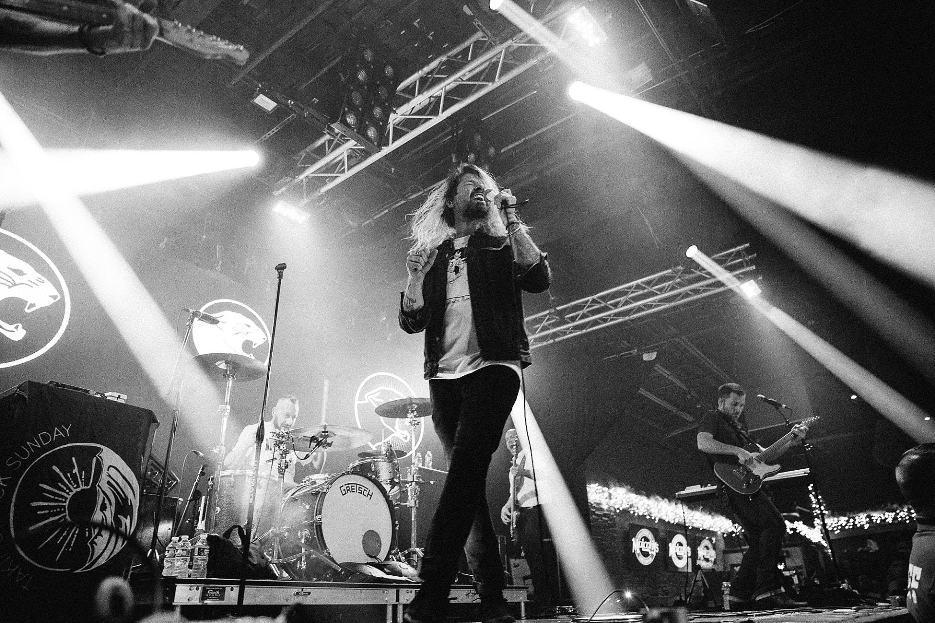 Taking Back Sunday announce 2022 holiday shows w/ Anthony Green, Foxing, Oso Oso, more