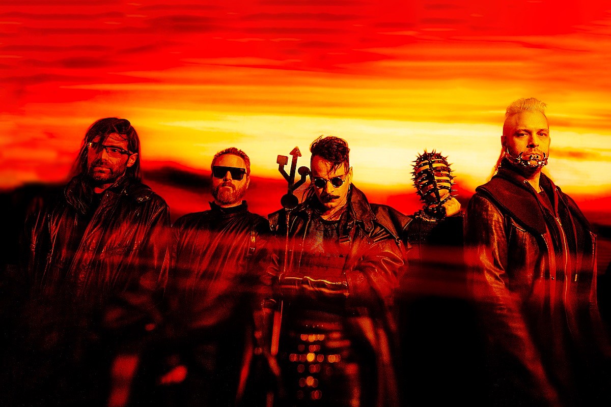Industrial torch-carriers 3TEETH announce new LP ‘EndEx’ (new video & exclusive vinyl)
