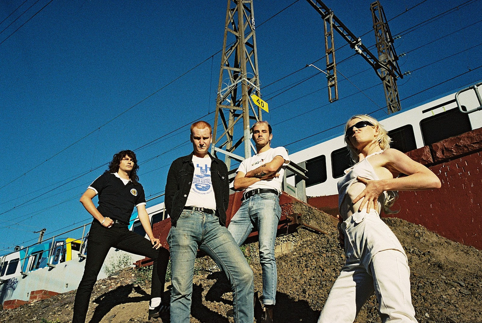 Amyl & The Sniffers share new single “Hertz” (watch the video)