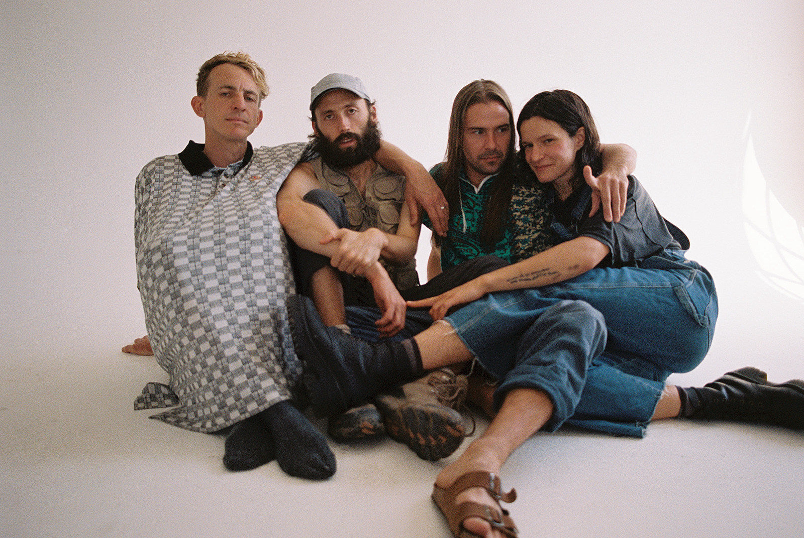 Big Thief share “No Reason” and “Spud Infinity” from new album