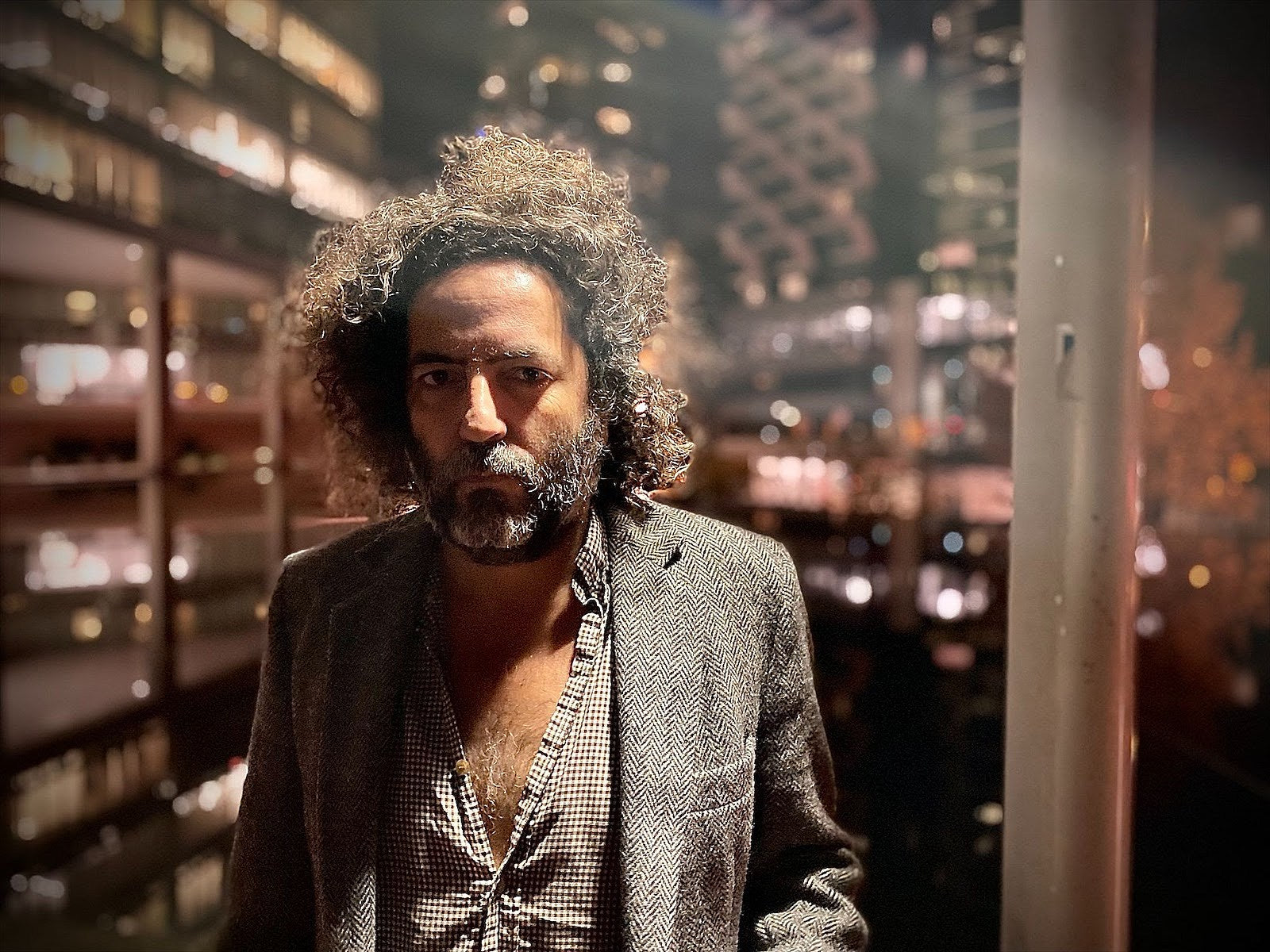 Destroyer announces new LP ‘LABYRINTHITIS,’ shares “Tintoretto, It’s for You”