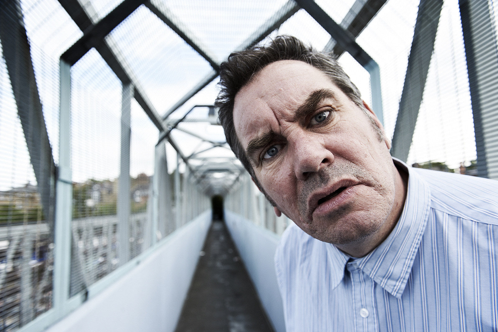 Mark Stewart (The Pop Group) collabs w/ Lee ‘Scratch’ Perry, Mike Watt & more on ‘VS’ (stream 2 tracks)