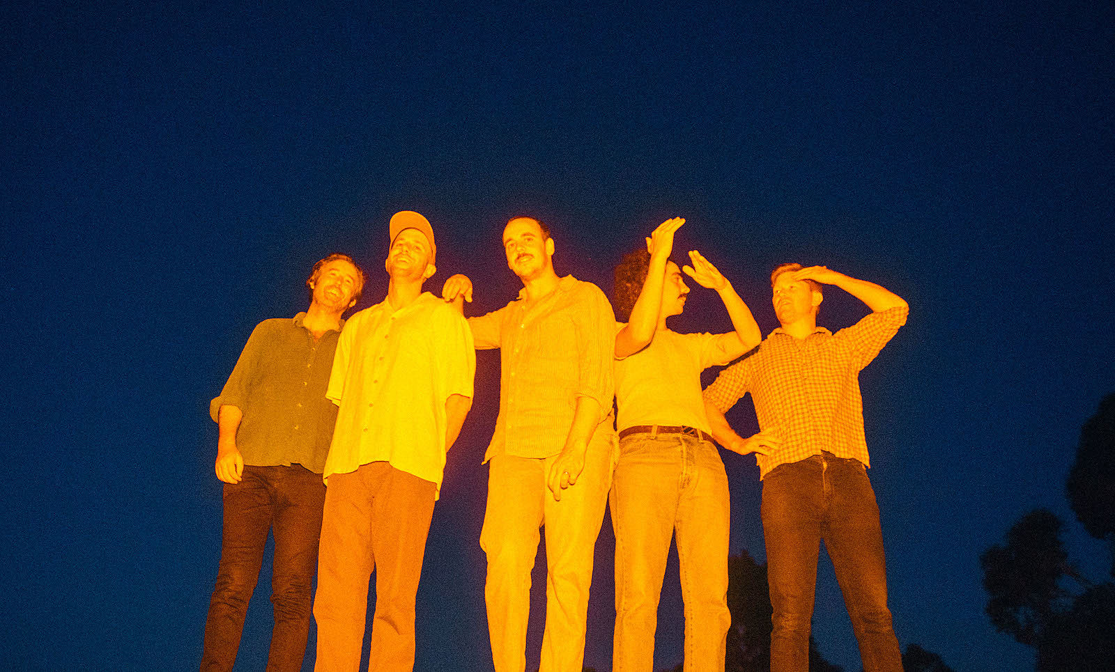 Rolling Blackouts Coastal Fever announce new LP & tour, share “The Way it Shatters”