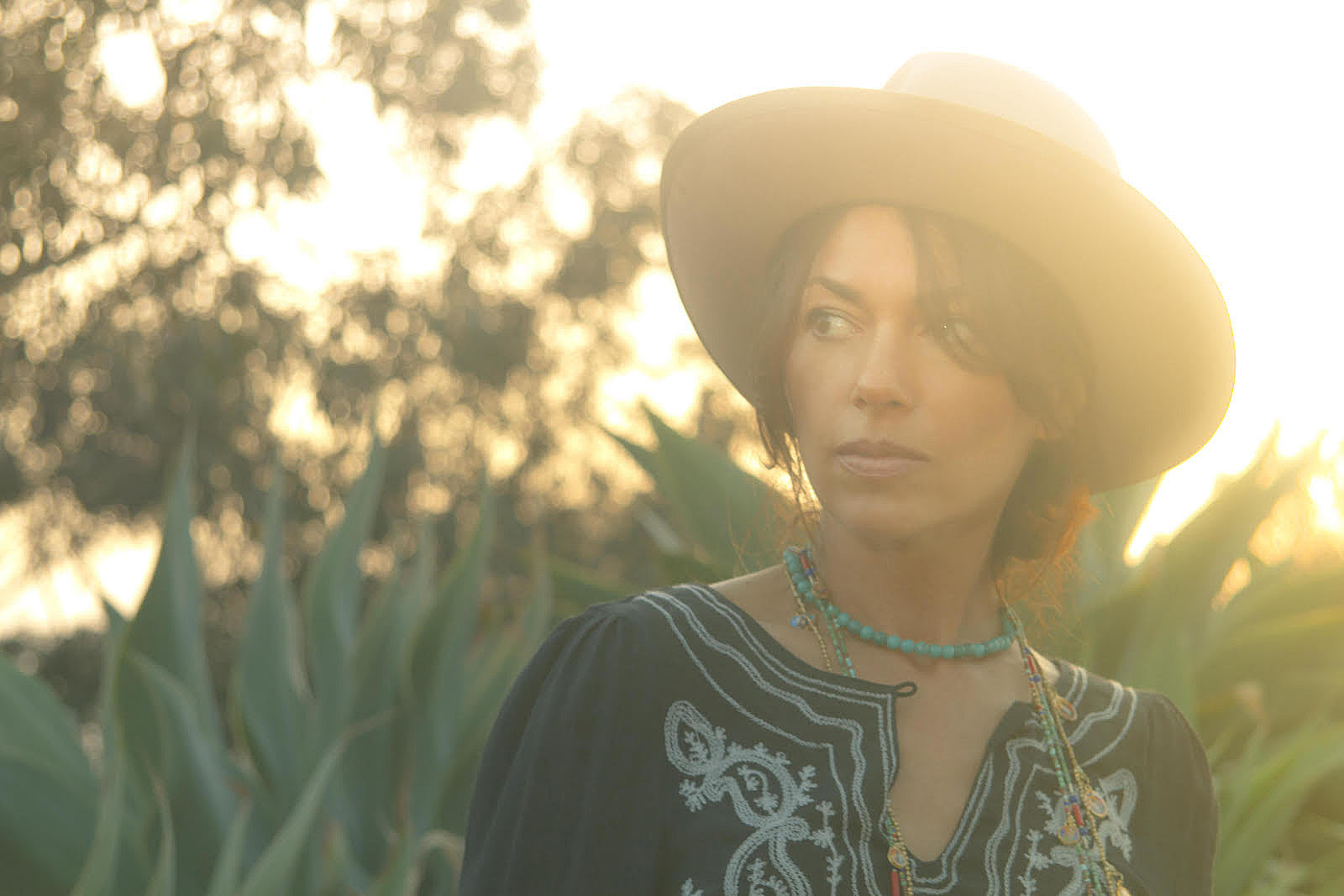 The Bangles’ Susanna Hoffs preps covers LP, shares Badfinger cover ft Aimee Mann