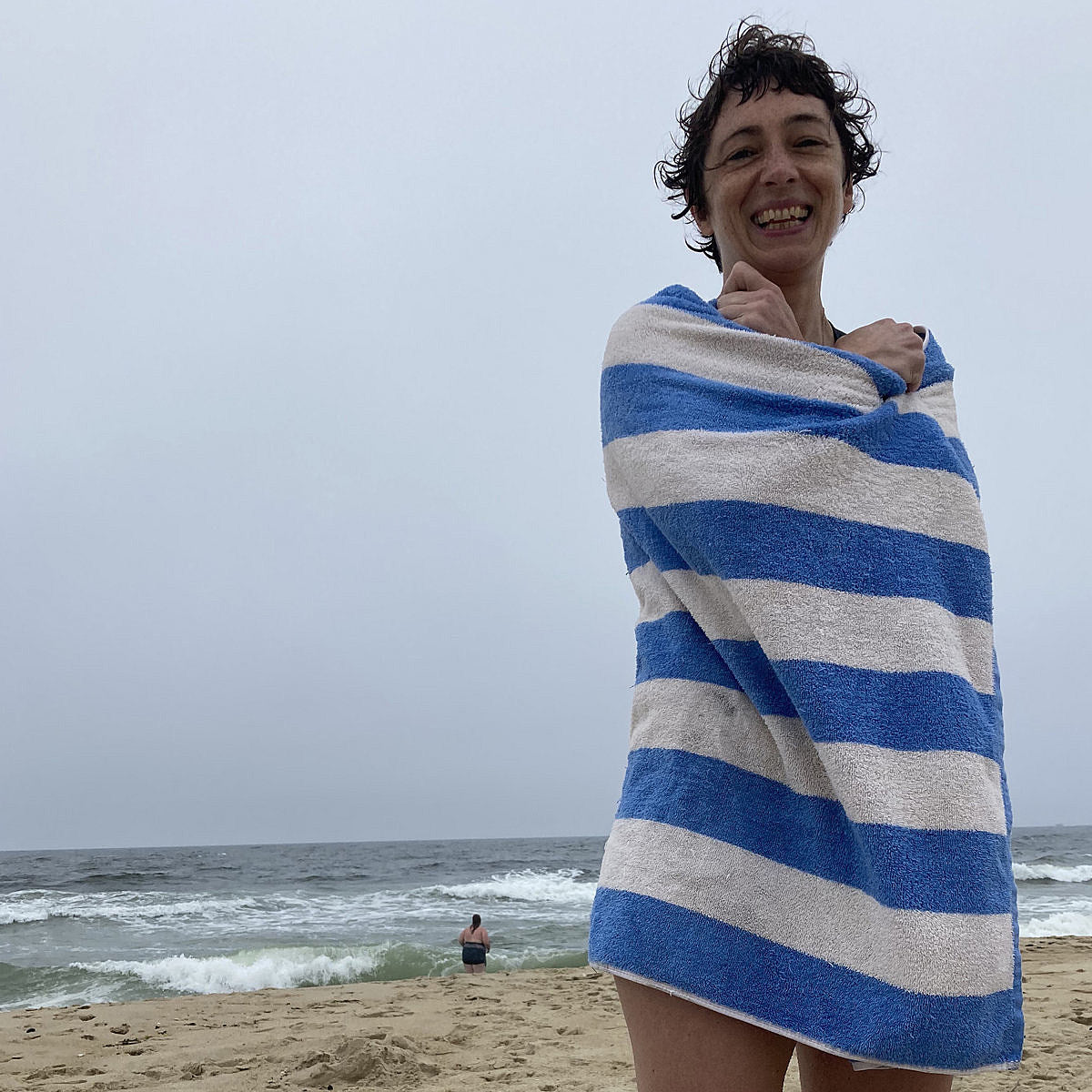 Lou Hanman (Caves) debuts new solo project All Away Lou with “Looks Right” (listen)