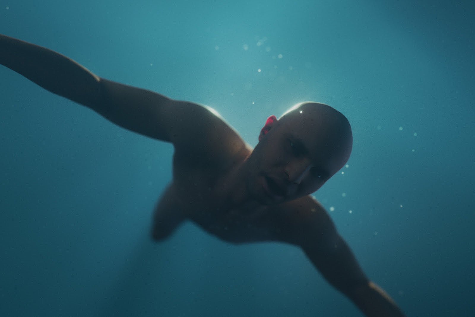 Autre Ne Veut returns with first song in 7 years, “Okay”