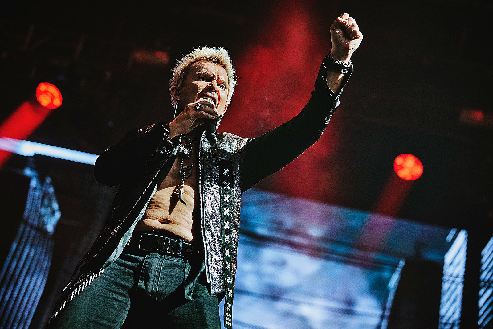 Billy Idol announces North American tour, played Cruel World (pics, setlist)