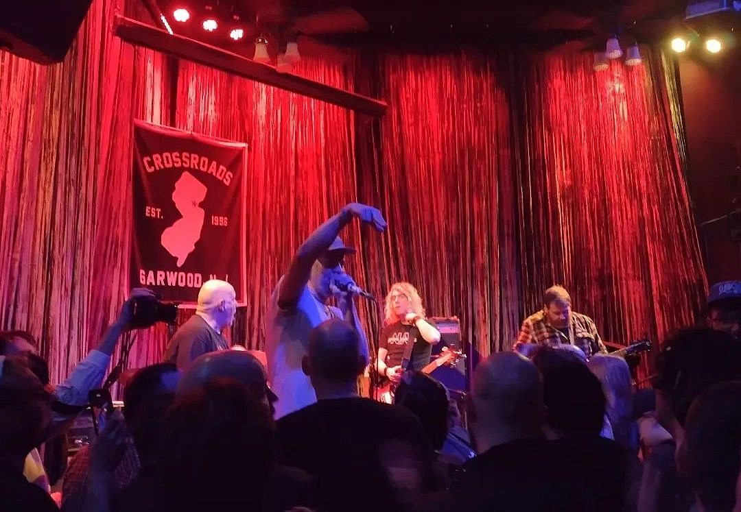 Deadguy played first NJ shows in 25 years, put out new 7″ w/ previously unreleased song